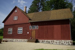 Roela käbikuivati (tõrvatud).jpg